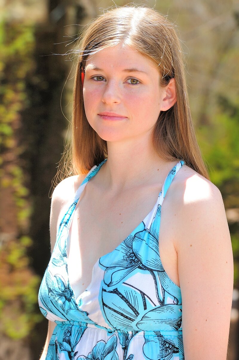 Евгения, 23 года, 4 размер груди